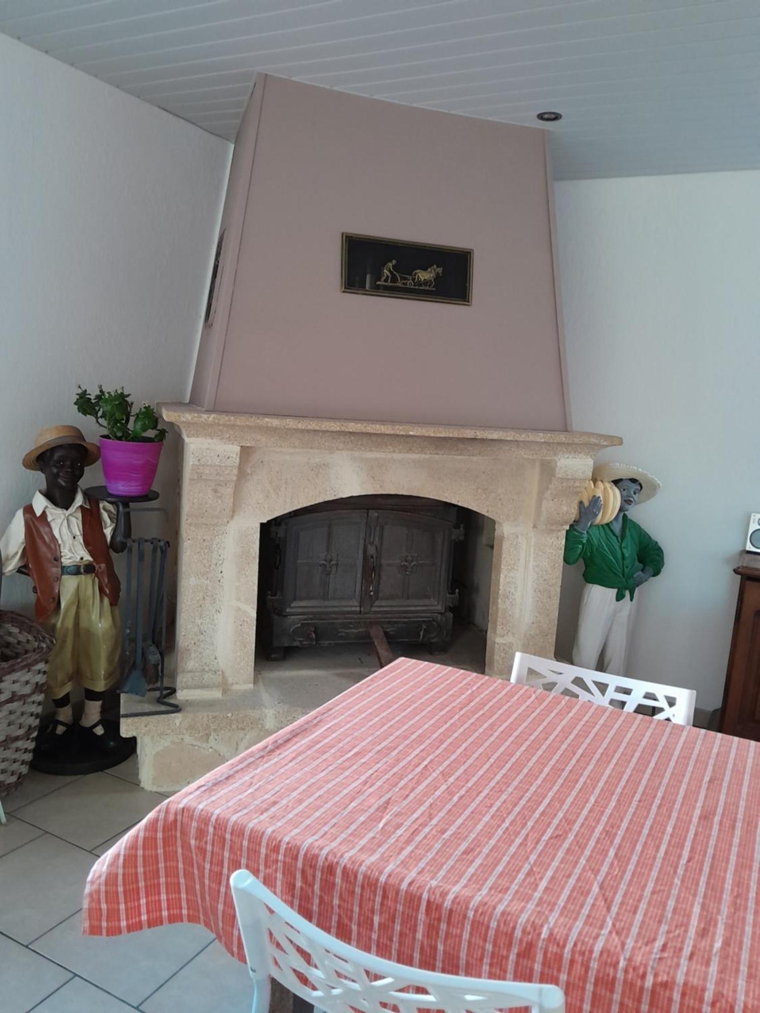Chambres D Hotes Au P'Tit Bonheur Campagnard Jarnosse Buitenkant foto
